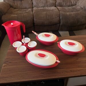 Brand New Tupperware set